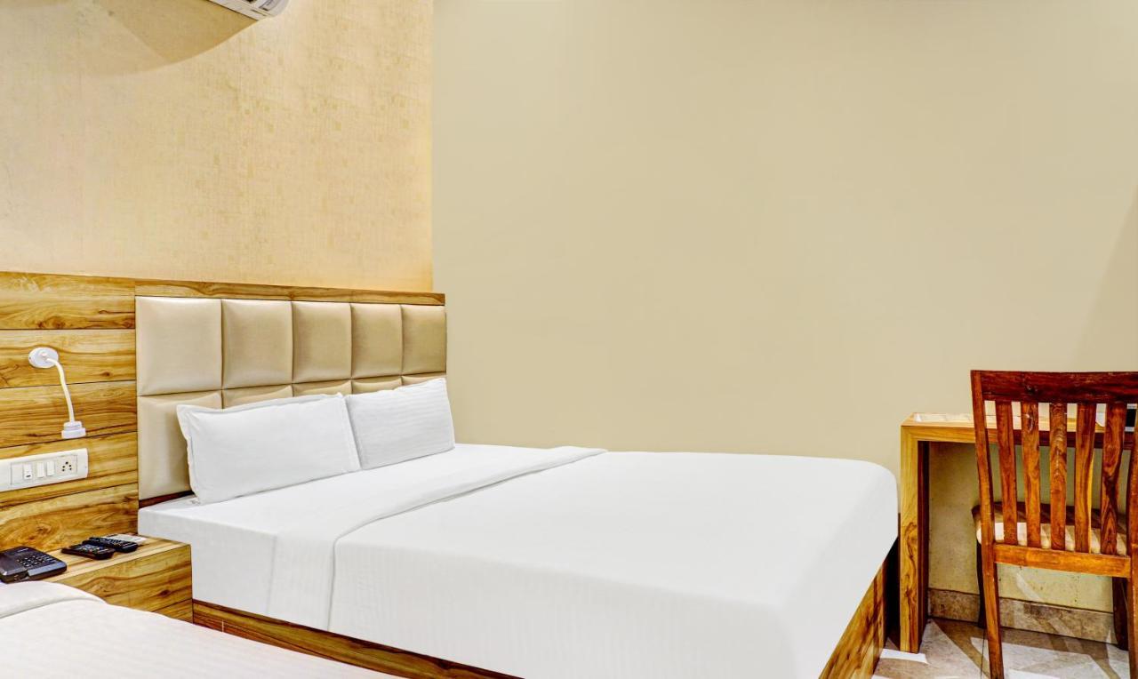 Hotel Sun City Near Saifee Hospital And Hn Reliance Mumbai Exterior photo
