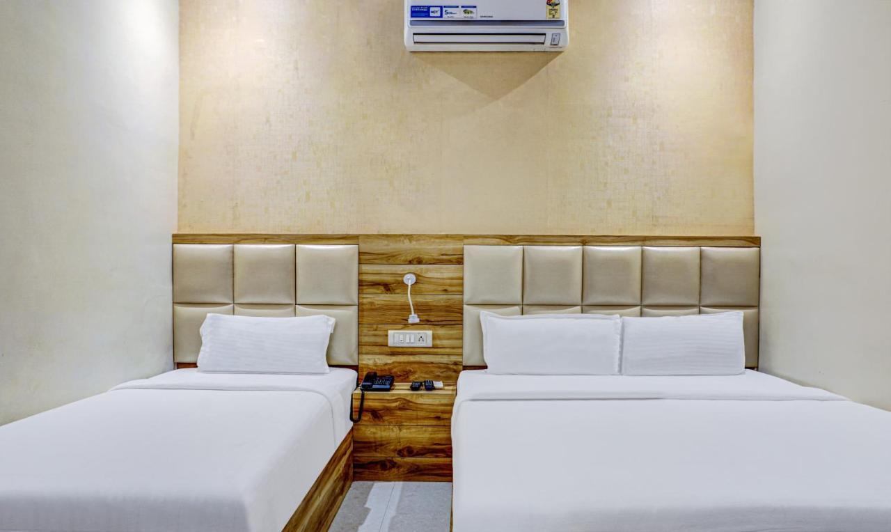 Hotel Sun City Near Saifee Hospital And Hn Reliance Mumbai Exterior photo