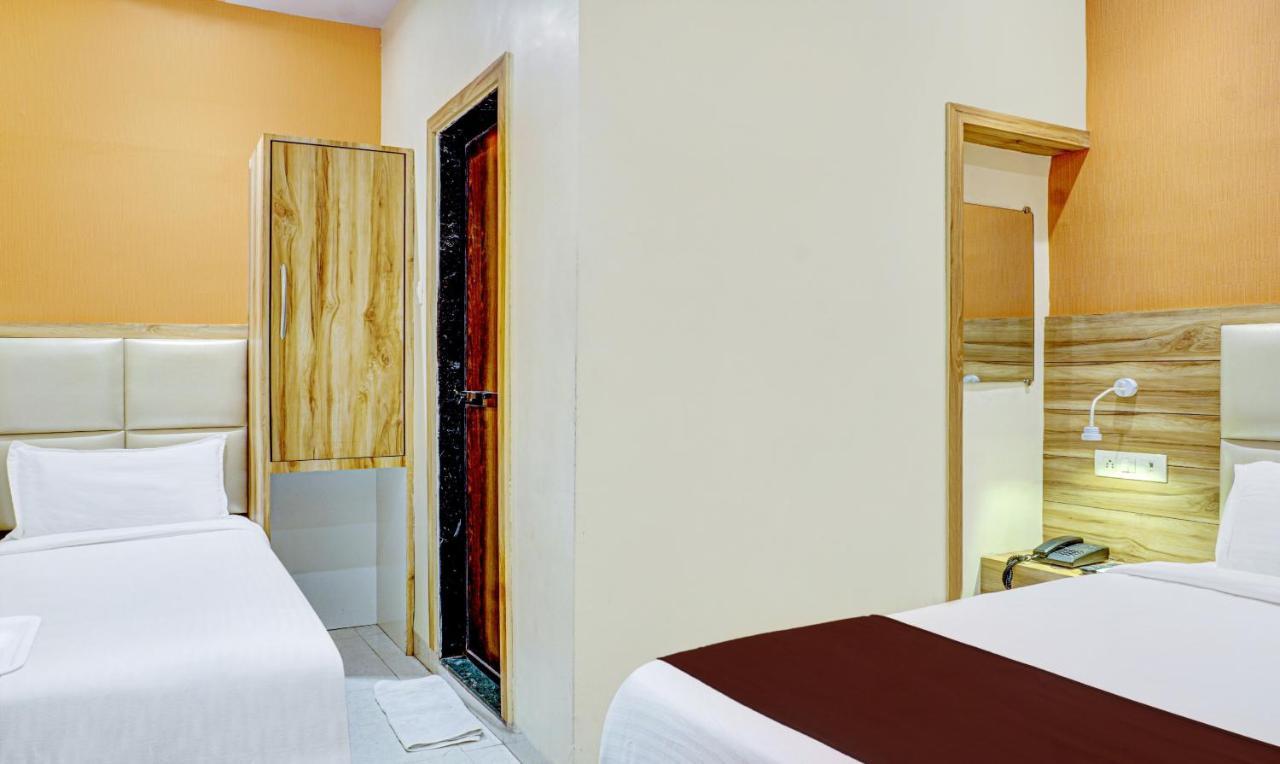Hotel Sun City Near Saifee Hospital And Hn Reliance Mumbai Exterior photo