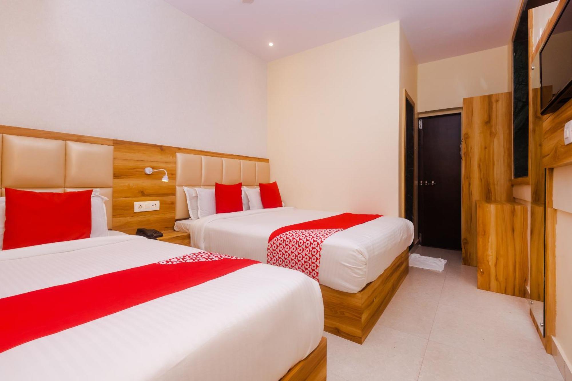 Hotel Sun City Near Saifee Hospital And Hn Reliance Mumbai Exterior photo