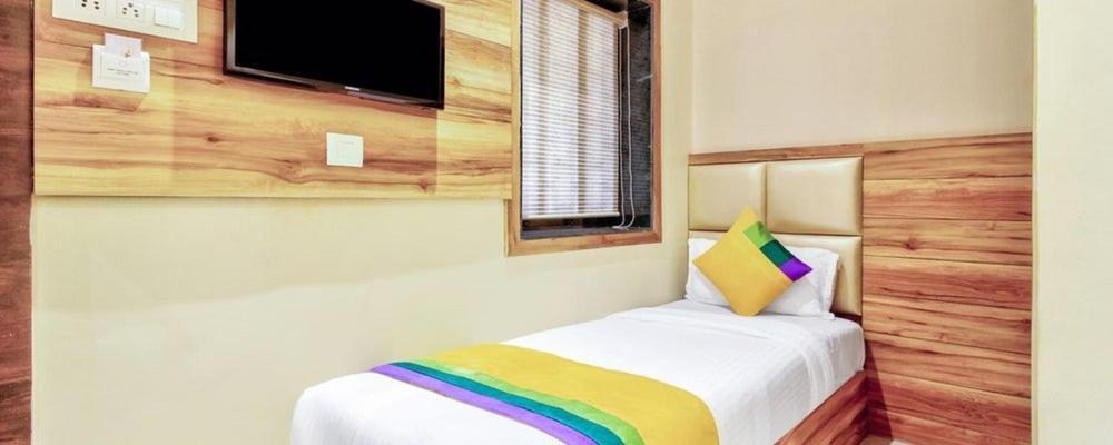 Hotel Sun City Near Saifee Hospital And Hn Reliance Mumbai Exterior photo